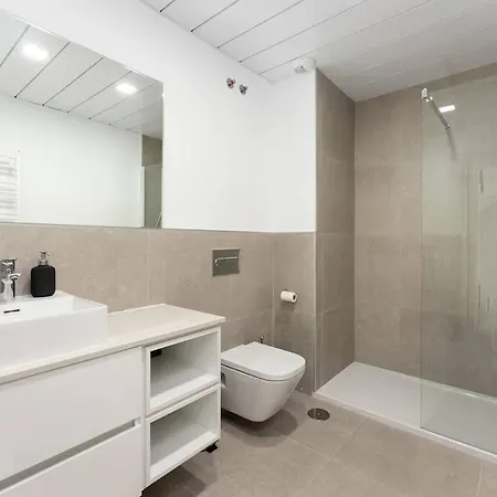 Apartment New Town House In Nueva Andalucia