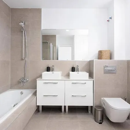 New Town House In Nueva Andalucia Appartement