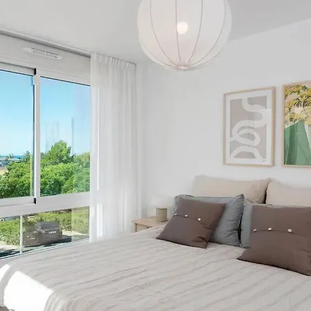 Apartment New Town House In Nueva Andalucia Marbella